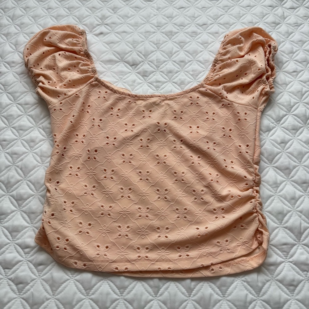 Pink Rose Peach Eyelet Puff Sleeve V-Neck Lace Trim Crop Top Size M - Picture 10 of 10